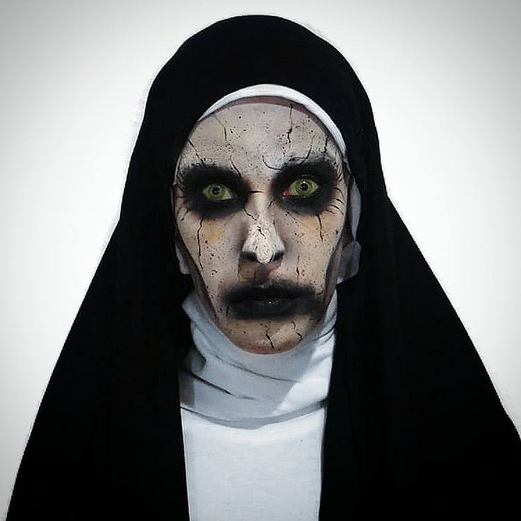   Carol Ribas Makeup