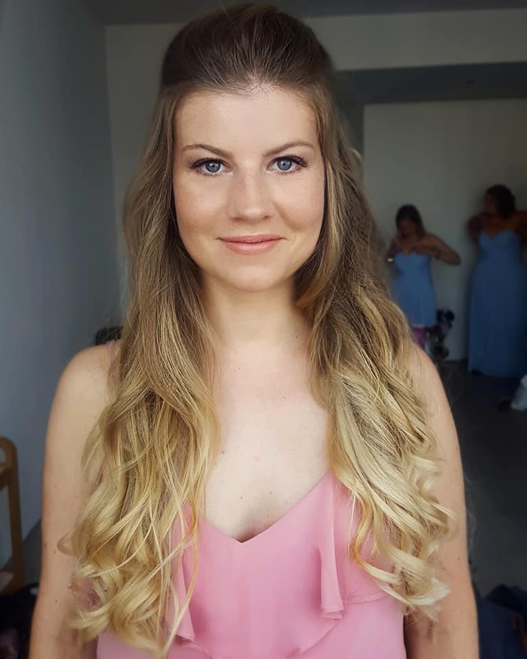   Carol Ribas Makeup