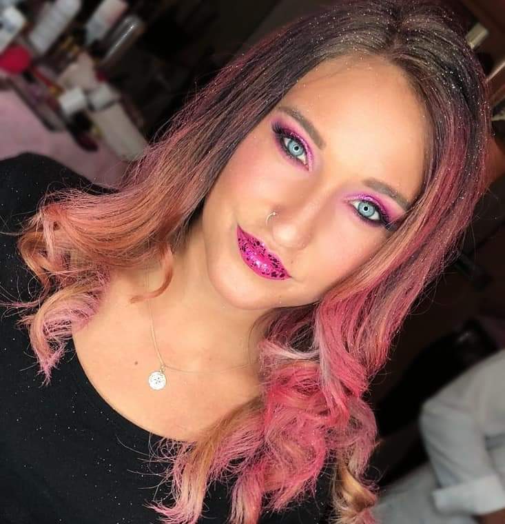   Carol Ribas Makeup