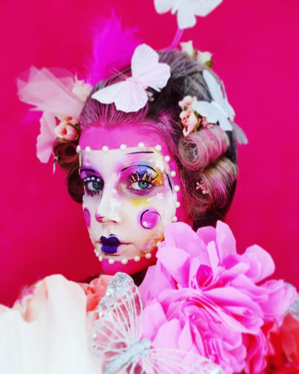   Carol Ribas Makeup