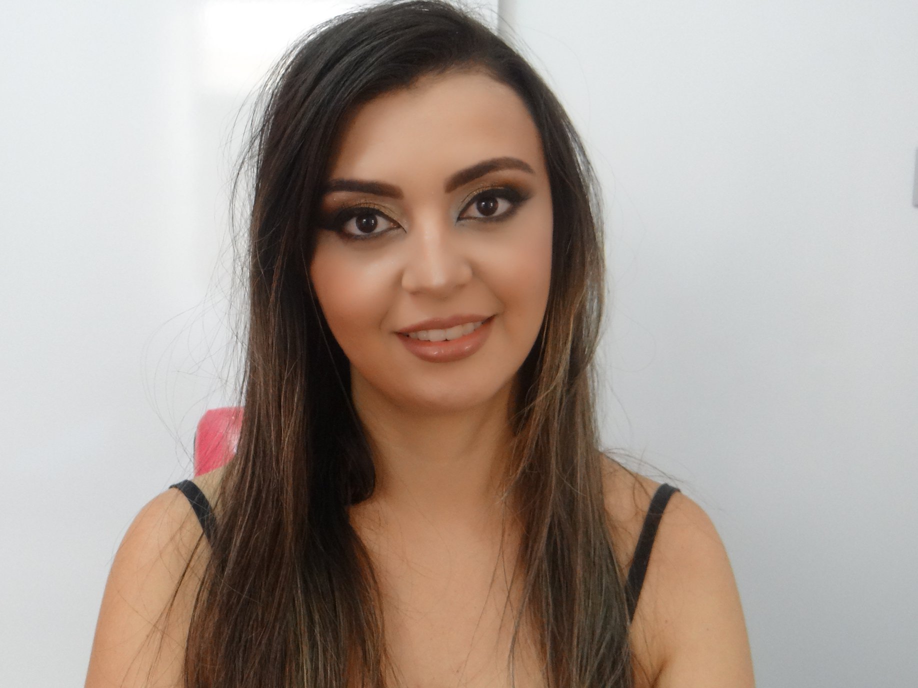   Carol Ribas Makeup