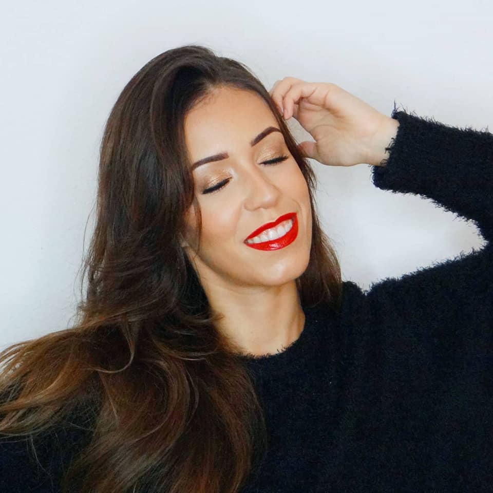   Carol Ribas Makeup