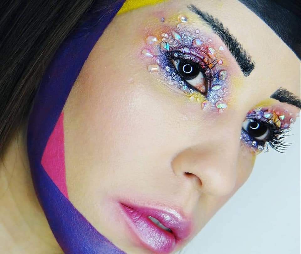   Carol Ribas Makeup
