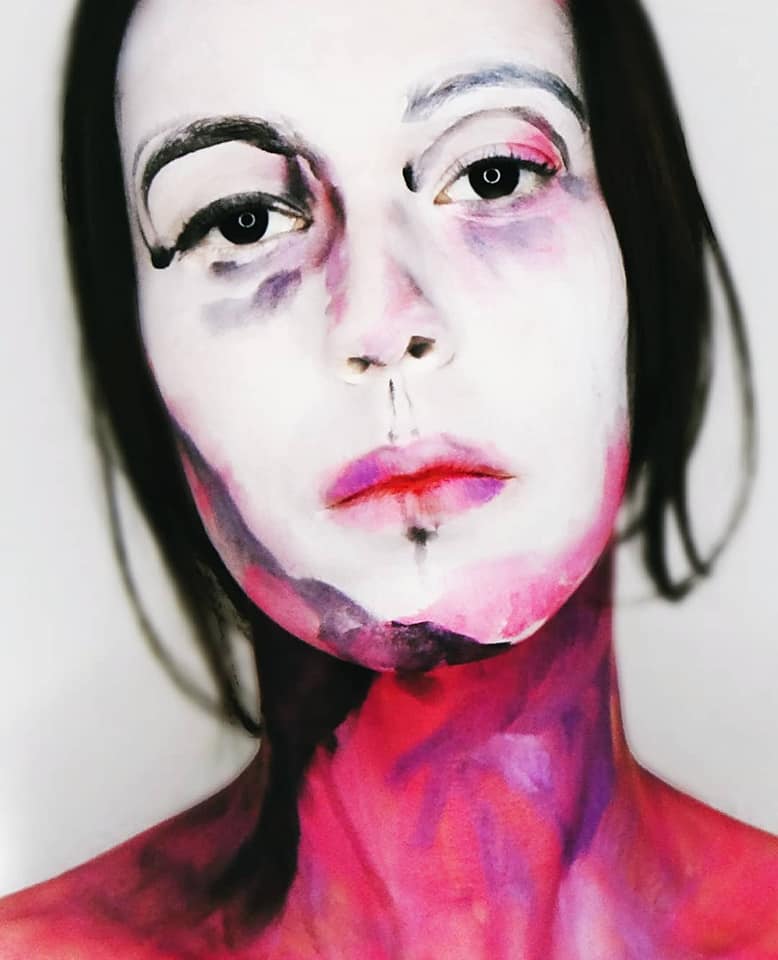   Carol Ribas Makeup