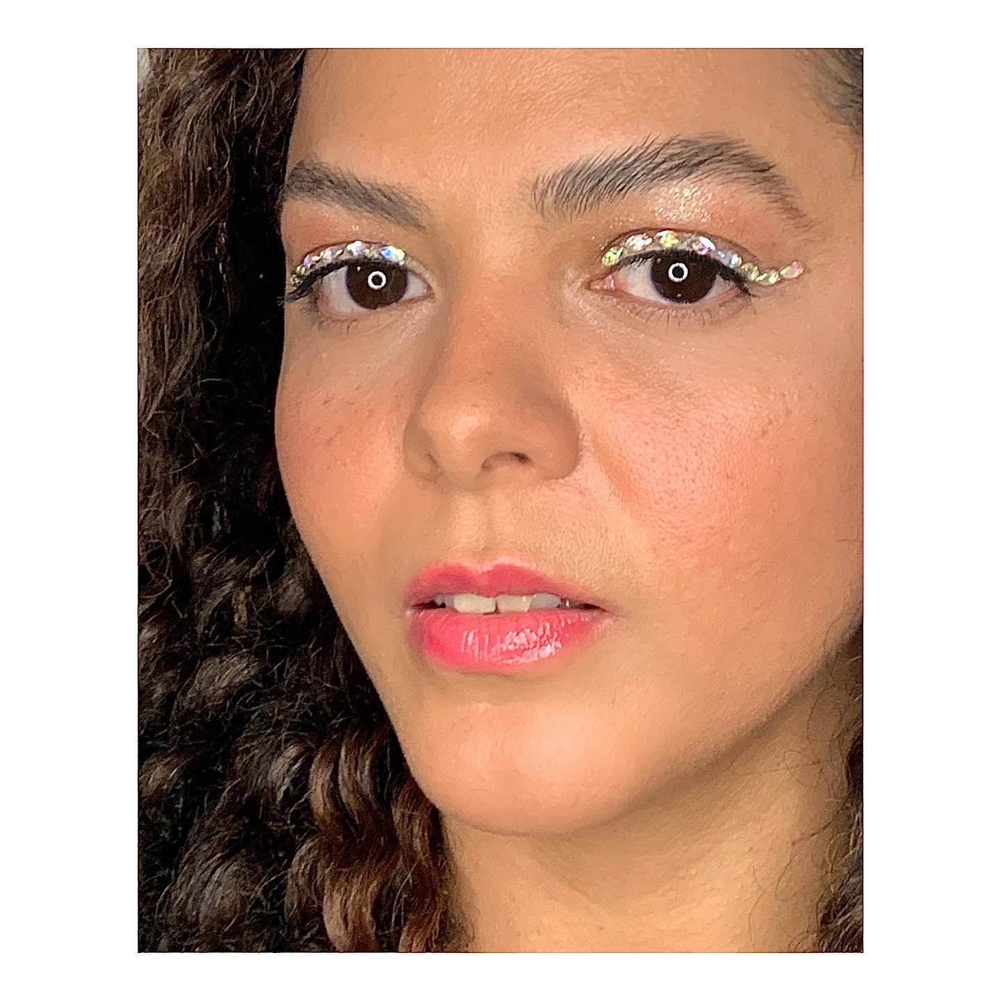   Carol Ribas Makeup