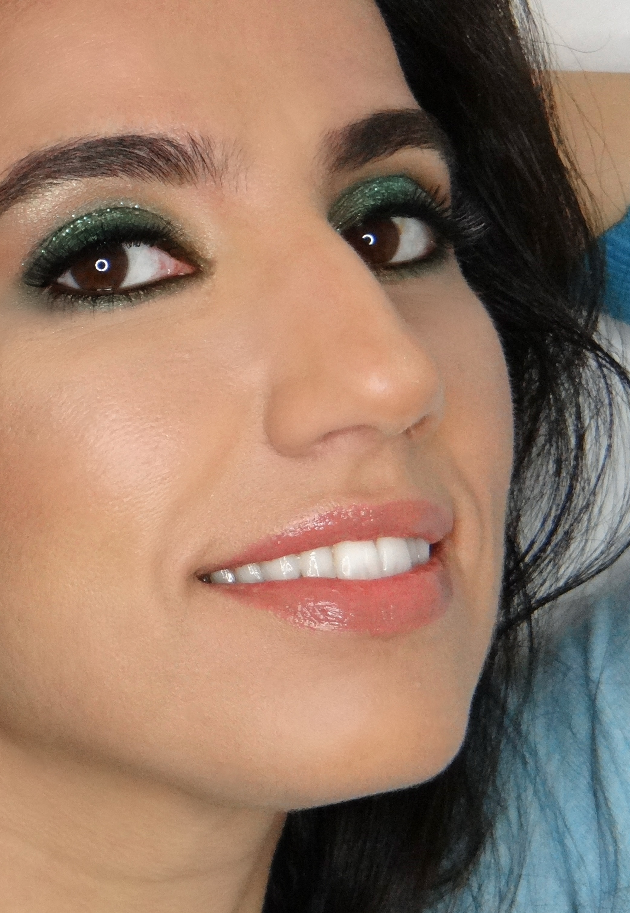   Carol Ribas Makeup