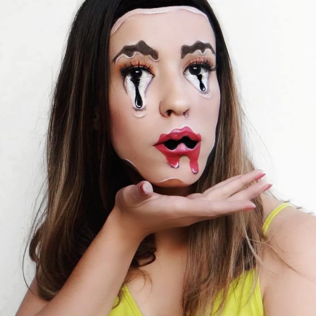   Carol Ribas Makeup